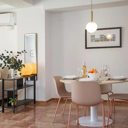 Apartment Singularstays Palau De La Musica Lofts