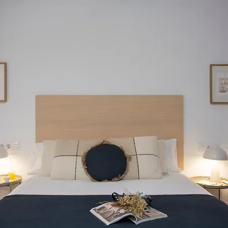 Apartment Singularstays Palau De La Musica Lofts *